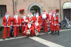 Babbi Natale in moto